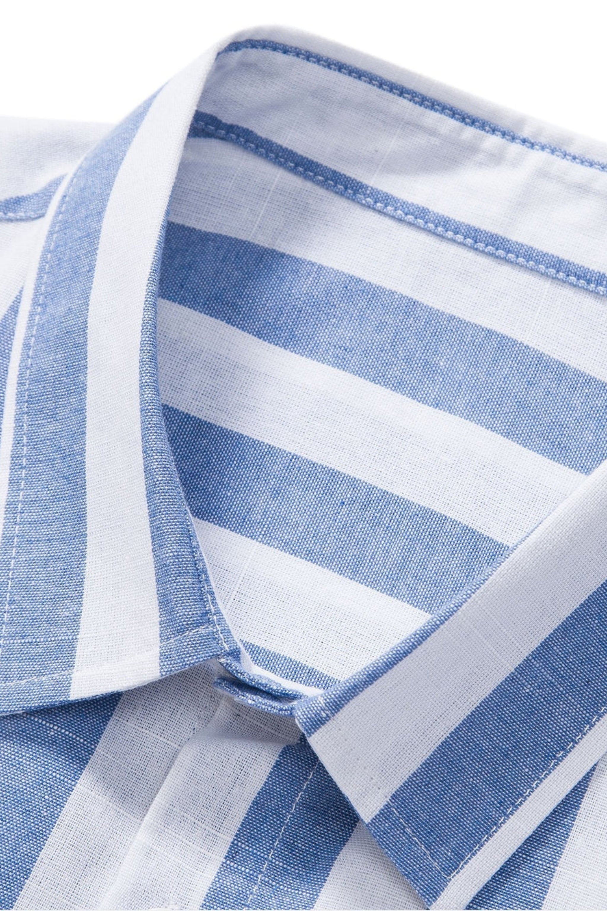 Blue and White Striped Shirt with White Pants | Summer Outfit Men | Men’s Beach Outfit
